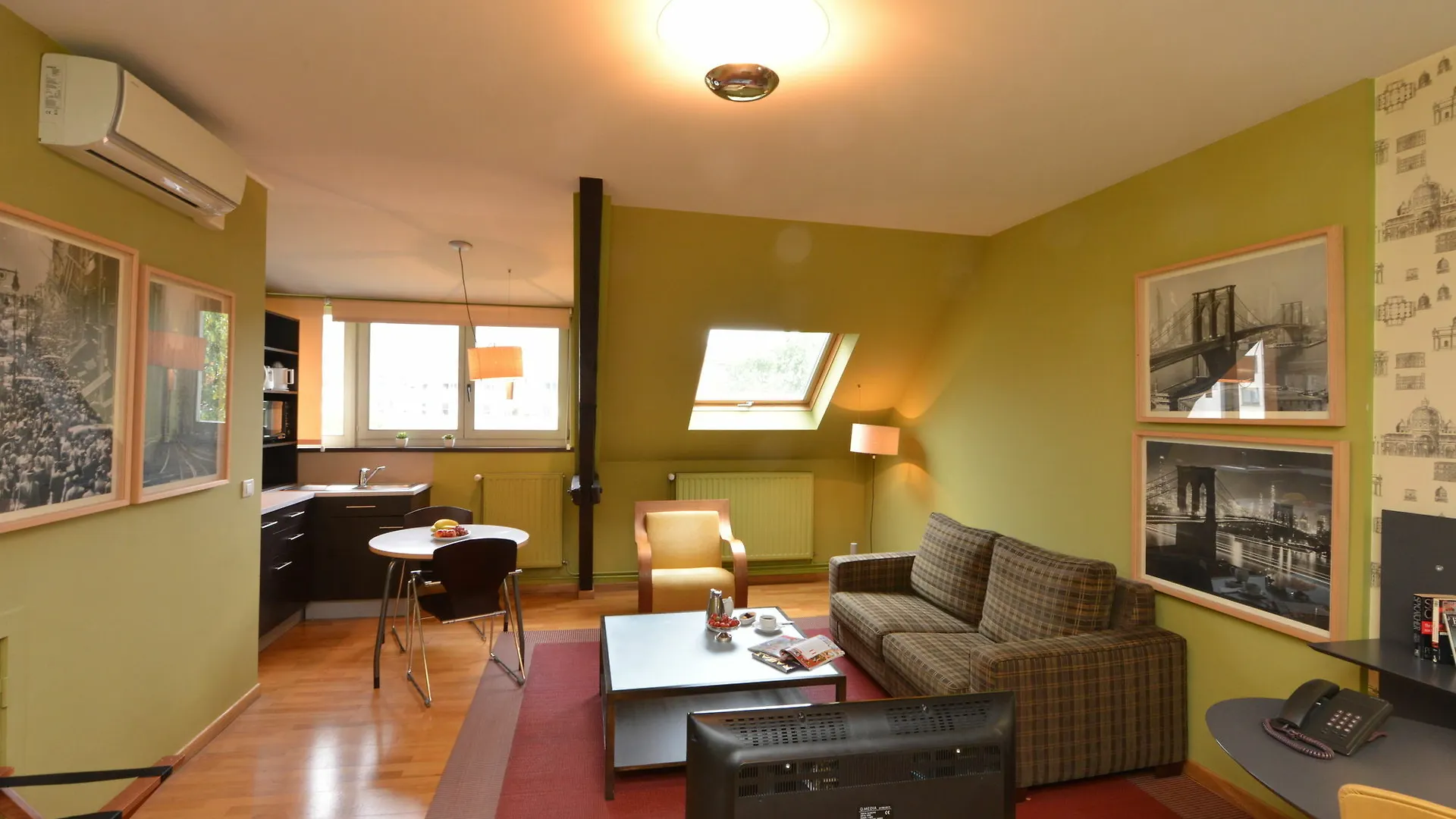 Mas Aparthotel Eu Brussels 3*,